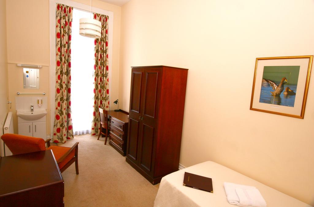 The Penn Club Bed and Breakfast London Eksteriør billede
