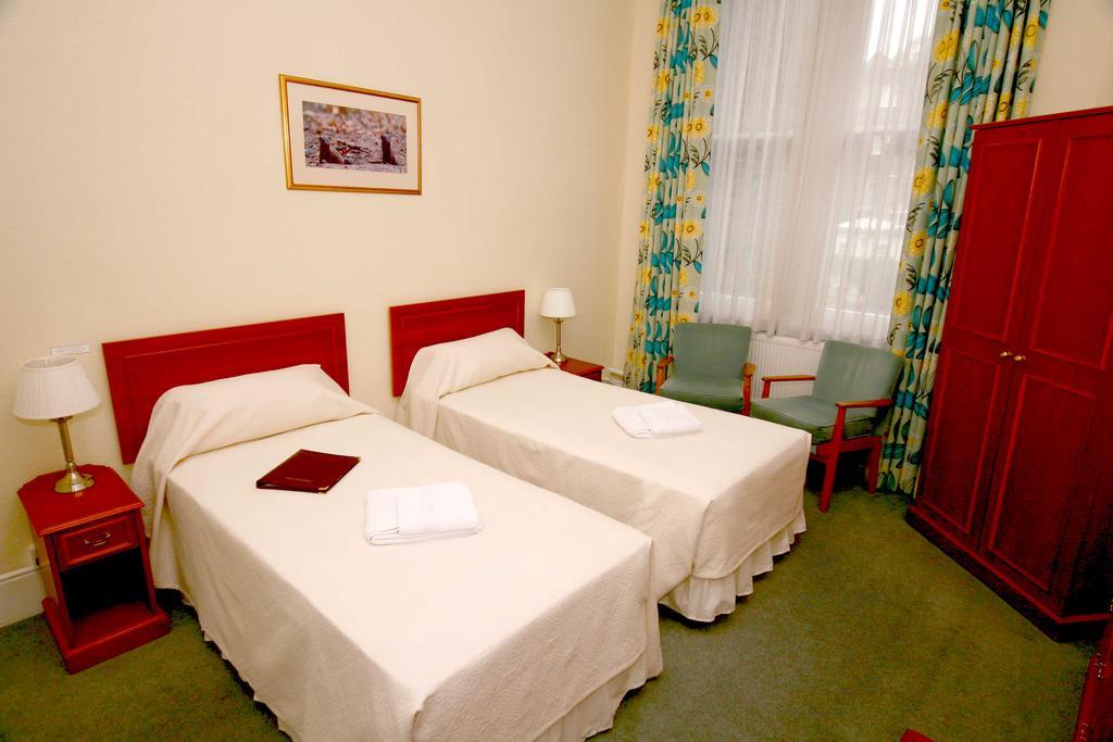 The Penn Club Bed and Breakfast London Eksteriør billede