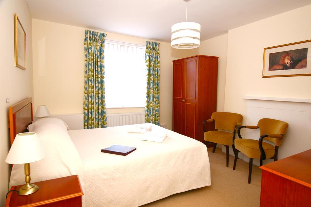 The Penn Club Bed and Breakfast London Eksteriør billede